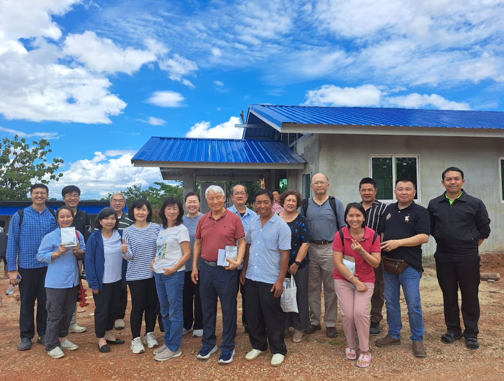 Wiang Lanna Church Community
